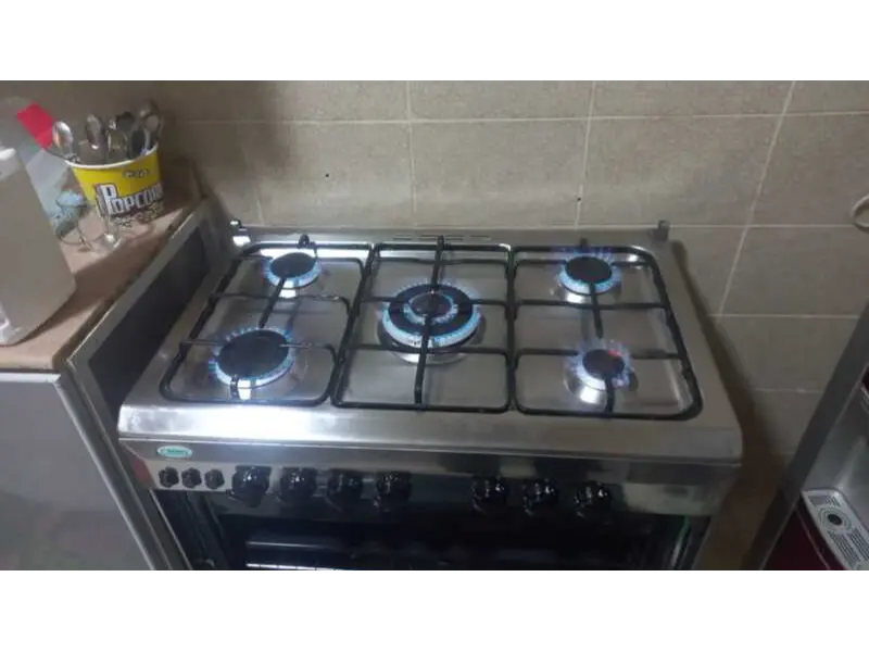 استخدام أدوات وتقنيات حديثة أثناء تصليح أفران غاز لضمان الجودة والأمان